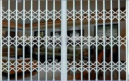 Collapsible Gates Manufacturers